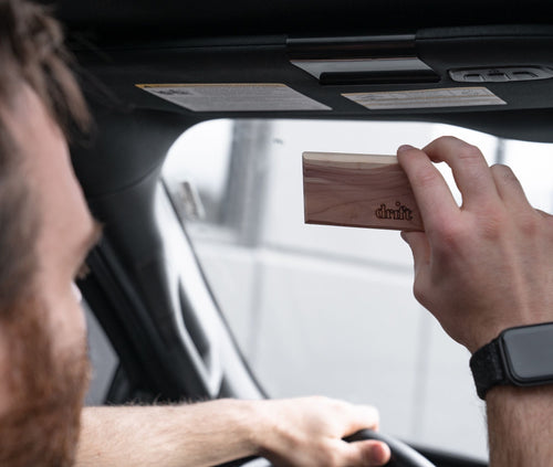 How to Pick a Cologne Air Freshener for Your Car